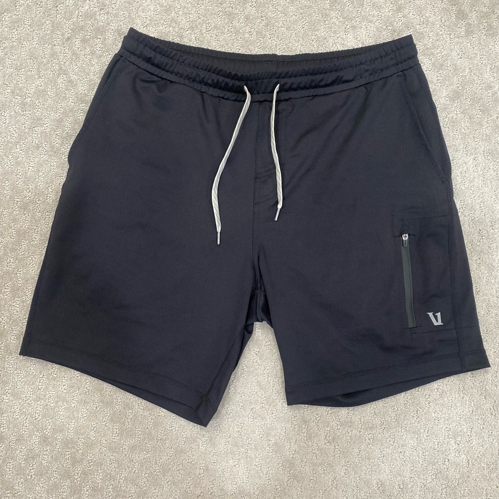Vuori Sunday Performance Short